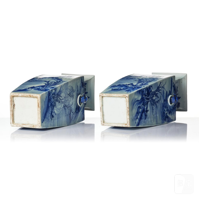A pair of blue and white 'landscape' vases, - 图7